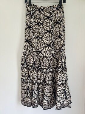 Max Studio Black and Cream Printed Tiered Maxi Skirt